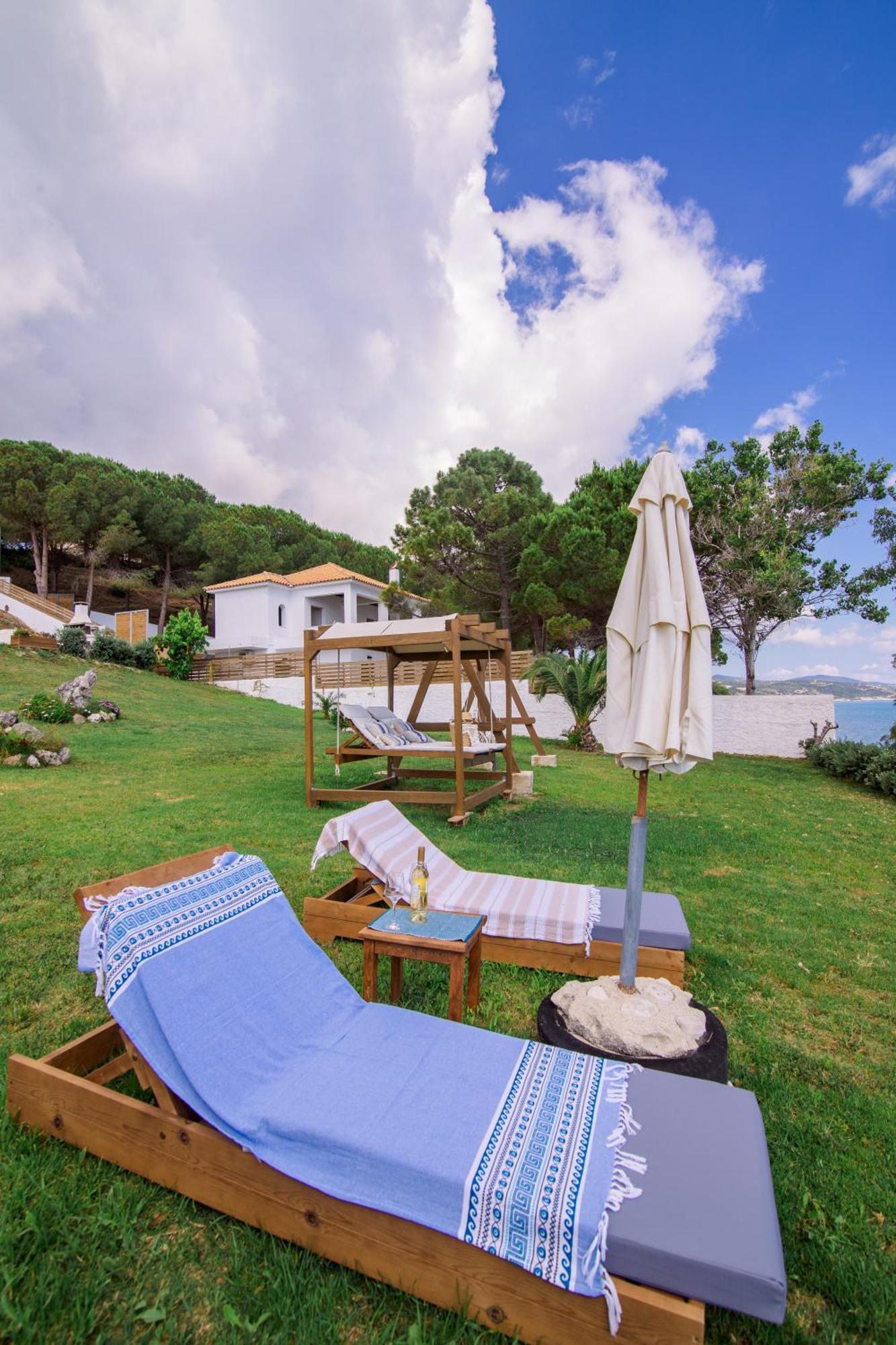 Villa Angelina อาลีเกส ภายนอก รูปภาพ