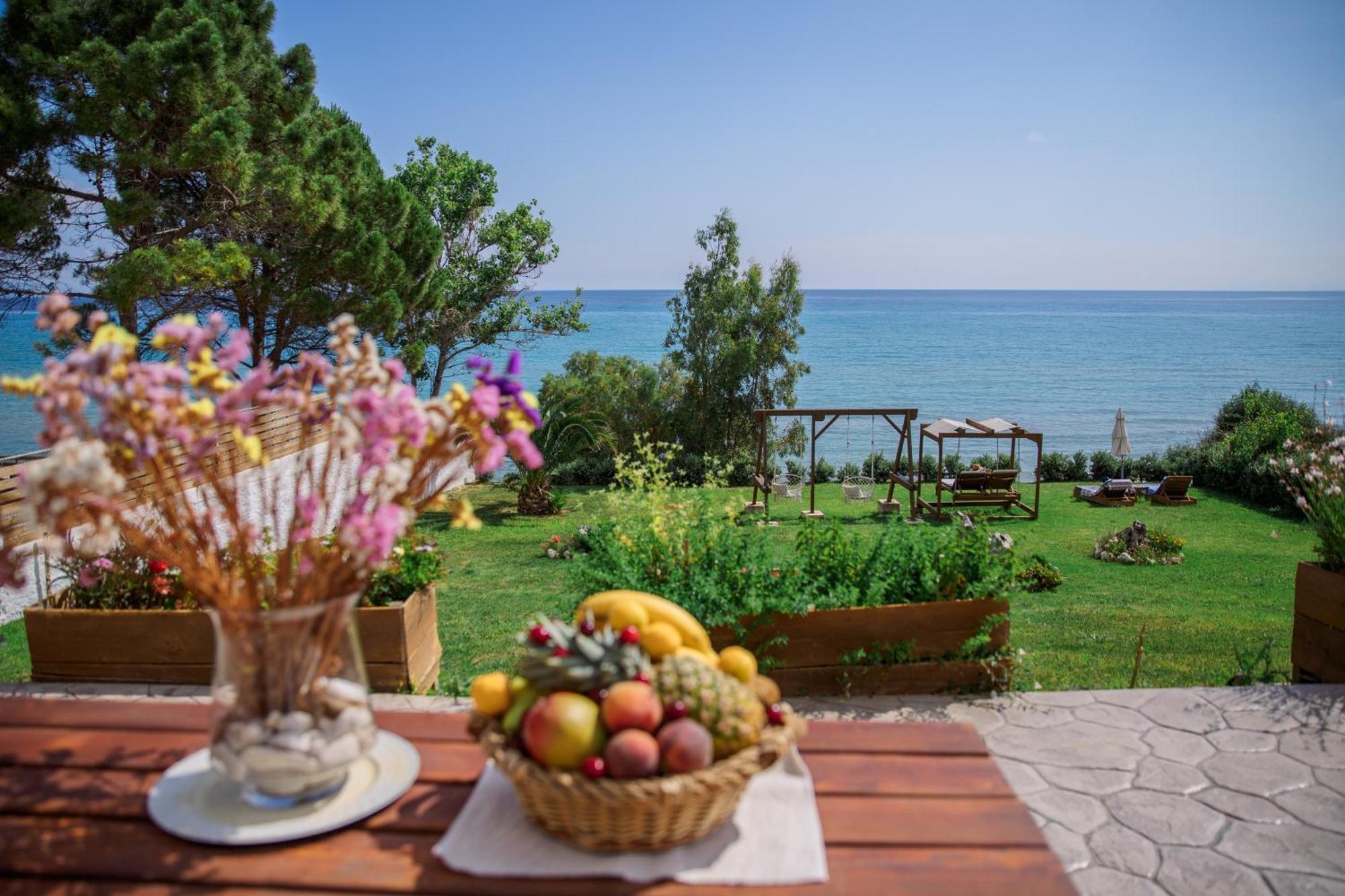 Villa Angelina อาลีเกส ภายนอก รูปภาพ