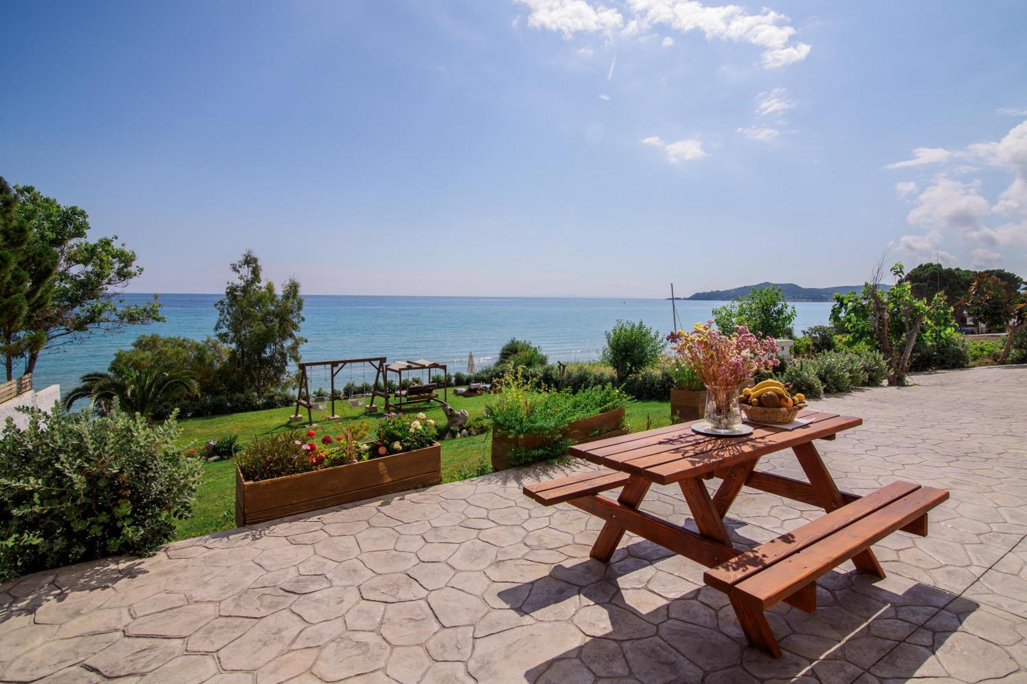 Villa Angelina อาลีเกส ภายนอก รูปภาพ